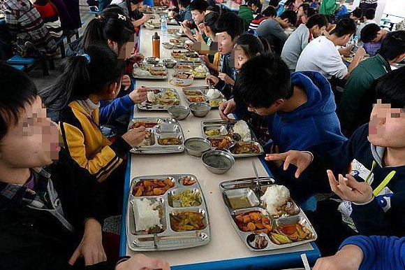 食宿條件