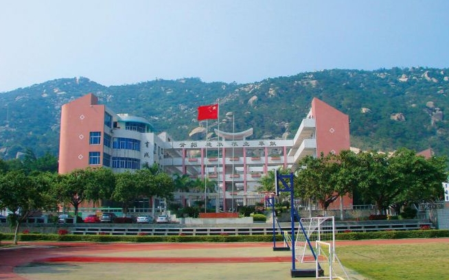 校園環(huán)境