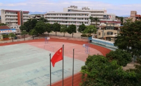 校園環(huán)境