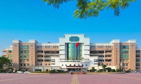 校園環(huán)境